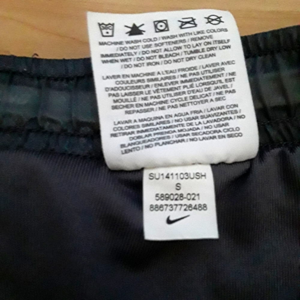 NIKE RUNNING DRI-FIT GRAY SHORT - Picture 11 of 11